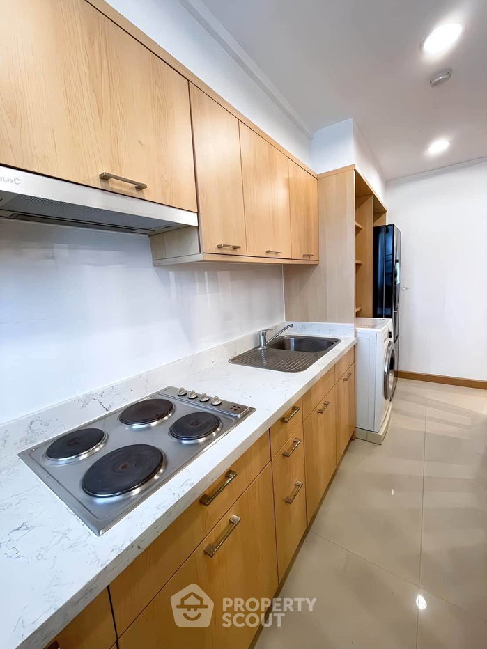 picture 2-BR Condo at The Rise Sukhumvit 39 near BTS Phrom Phong (ID 3322442) - 20/29