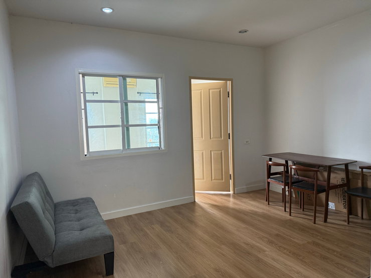 picture 🌈MRT Huai Khwang/Pracha Uthit 6 🏦Condo for rent next to MRT Huai Khwang, only 1.2 kilometers, 16 minutes walk 🎉 - 1/11