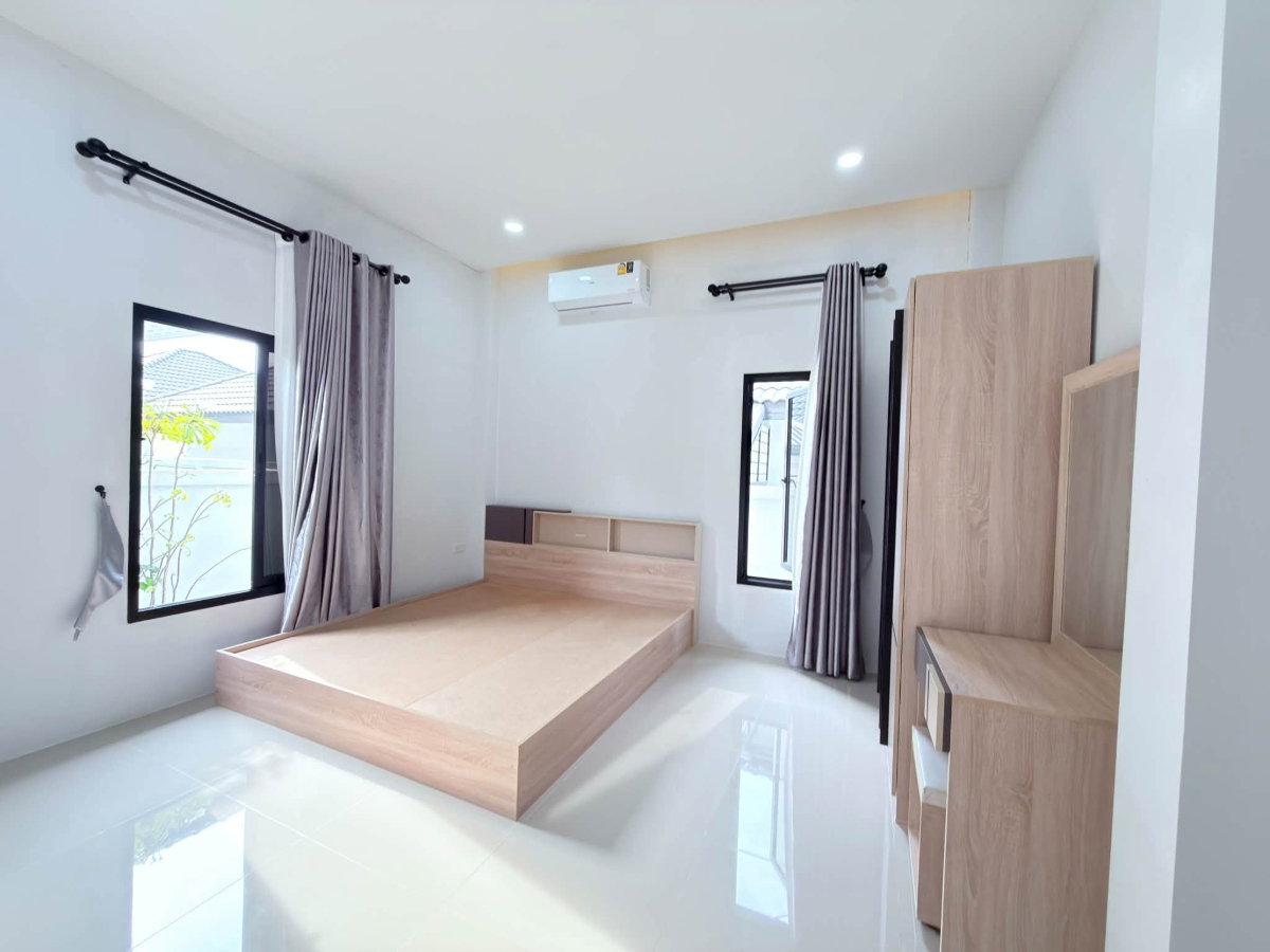 รูป บ้านเดี่ยวซอยสยามคันทรี่คลับ ใกล้อ่างเก็บน้ำมาบประชัน ทรงโมเดิร์นทันสมัย 3ห้องนอน 2ห้องน้ำ - รูปที่ 37/42