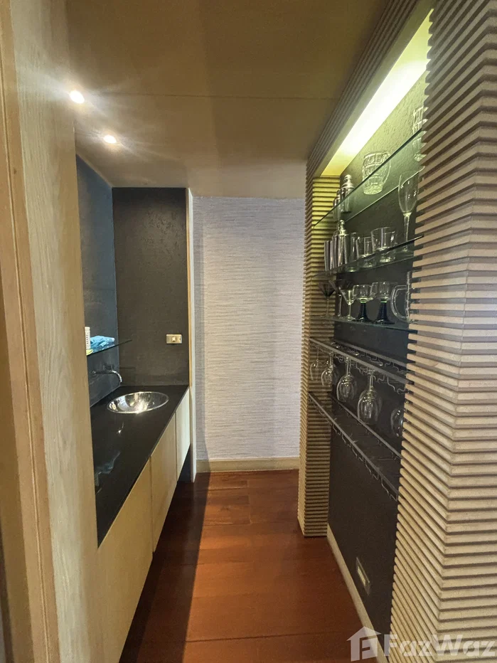 รูป ขาย คอนโด 3 ห้องนอน ในโครงการ ชิดลม เพลส 6795872 - รูปที่ 30/32