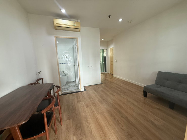 picture 🌈MRT Huai Khwang/Pracha Uthit 6 🏦Condo for rent next to MRT Huai Khwang, only 1.2 kilometers, 16 minutes walk 🎉 - 2/11
