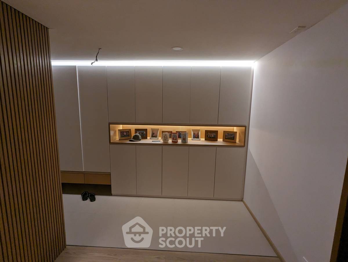 รูป 159 ตร.ม. 2 ห้องนอน ขายที่ Supalai Place Sukhumvit 39 ใกล้ BTS พร้อมพงษ์ (ID 3326479) - รูปที่ 4/9