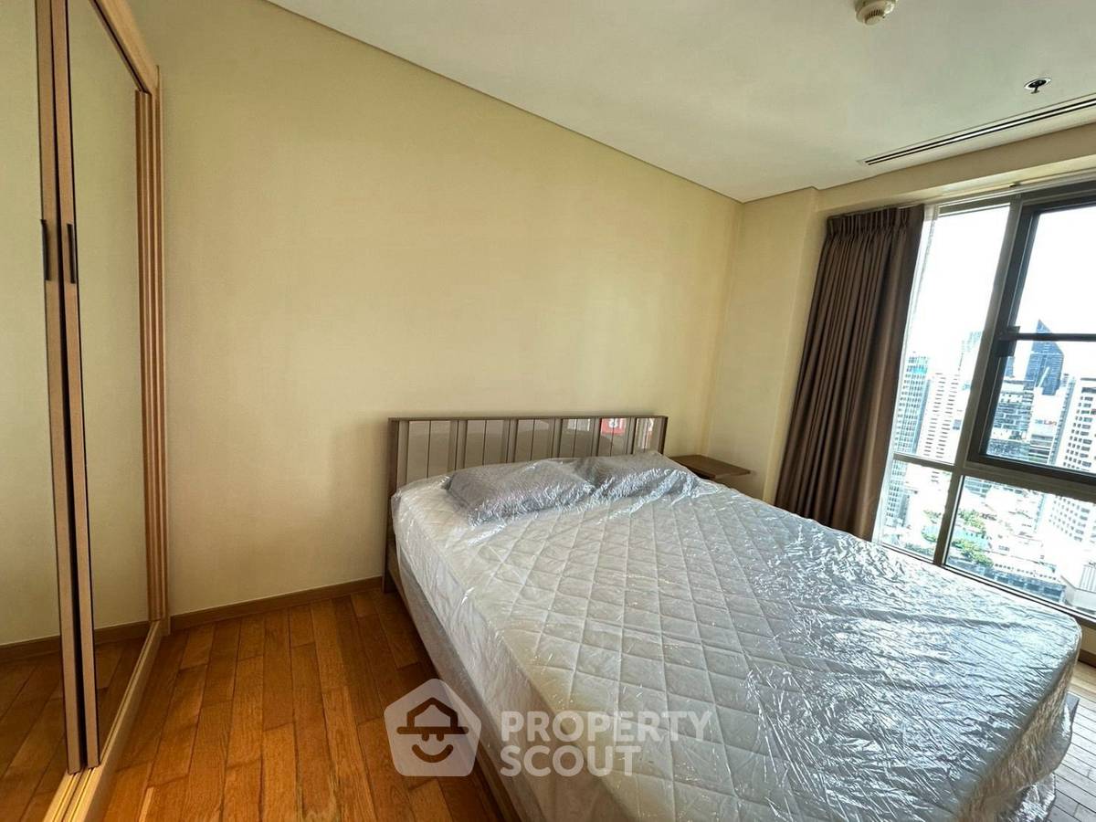 picture 2-BR City Lakes Tower Sukhumvit 16 Near BTS Asoke (ID 3323594) - 9/10