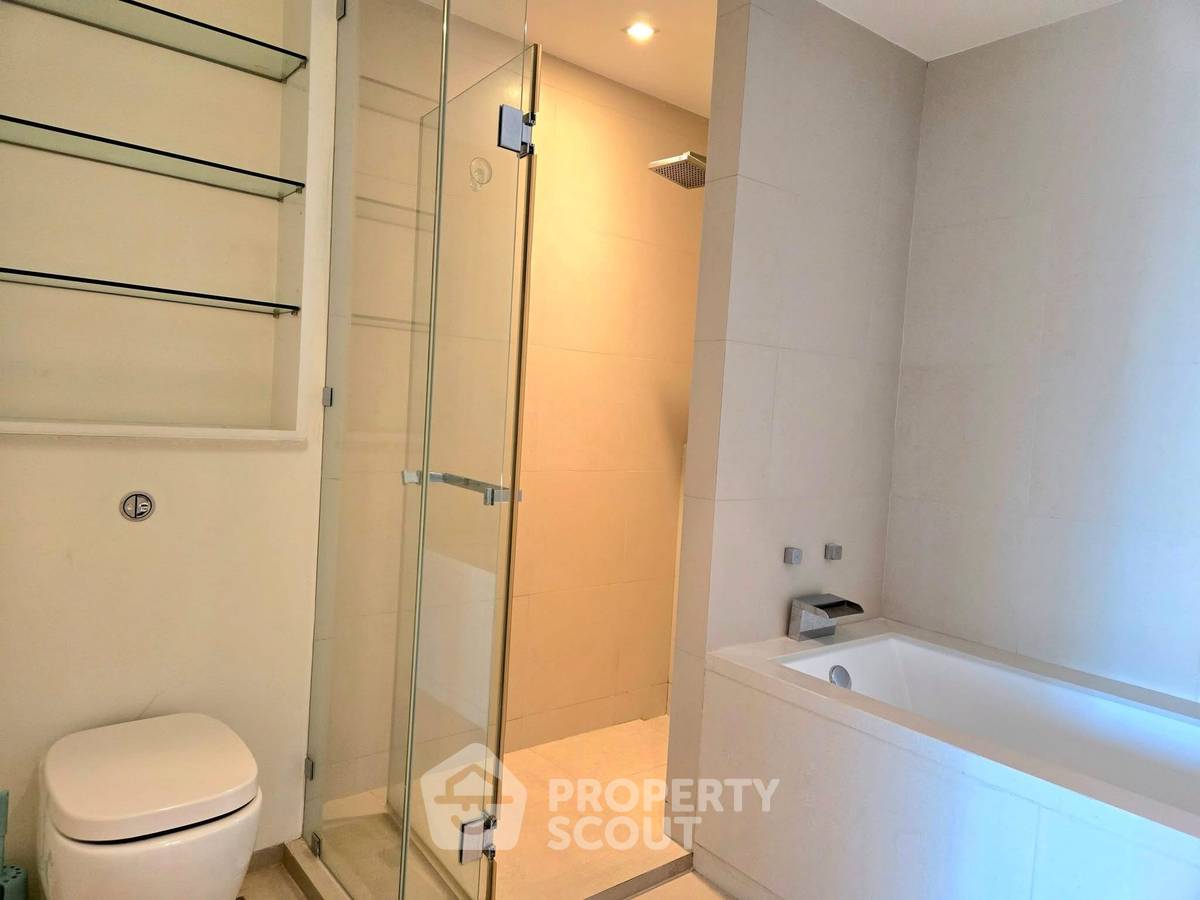 รูป คอนโด 2 ห้องนอน 98 ตร.ม. The River Condominium ห่าง BTS สะพานตากสิน 400 ม. (ID 3326195) - รูปที่ 5/10