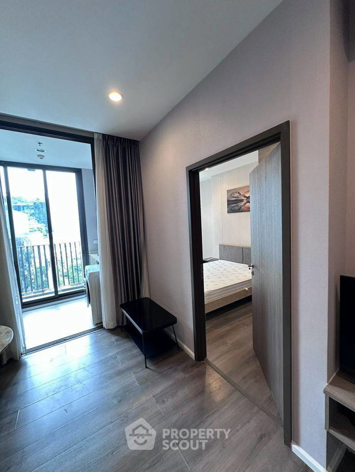 picture Great Value 1-BR At Whizdom Essence Sukhumvit Near BTS Punnawithi (ID 3165702) - 3/8