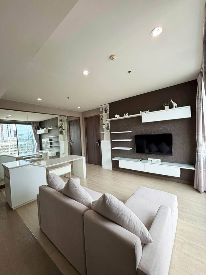 picture ðĒ For Rent | Pyne By Sansiri | Corner Unit with City & Pool View, High Floor - 6/16