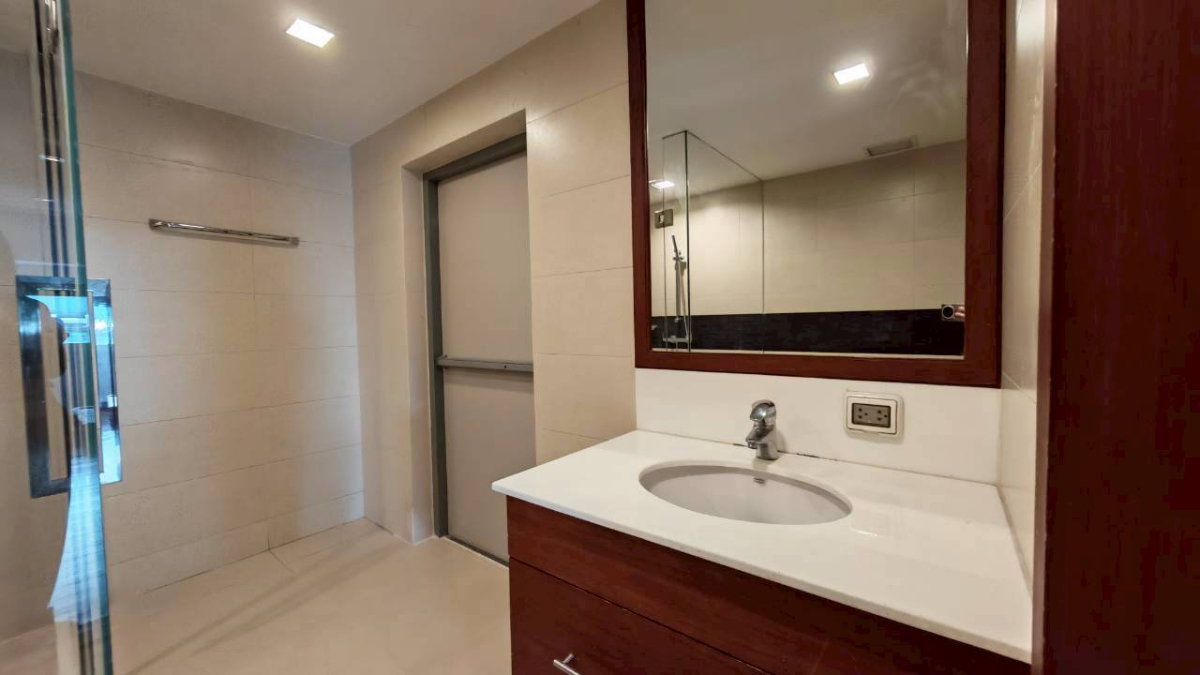 รูป ขาย คอนโด le Raffine Sukhumvit 31 3 ห้องนอน 4 ห้องน้ำ 347 ตรม - รูปที่ 6/23