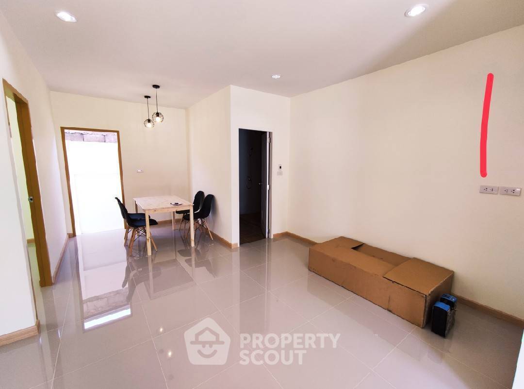 รูป ขายบ้าน 4 ห้องนอน ย่านบางแคเหนือ กรุงเทพฯ 70 ตร.ม. (ID 3323167) - รูปที่ 9/13