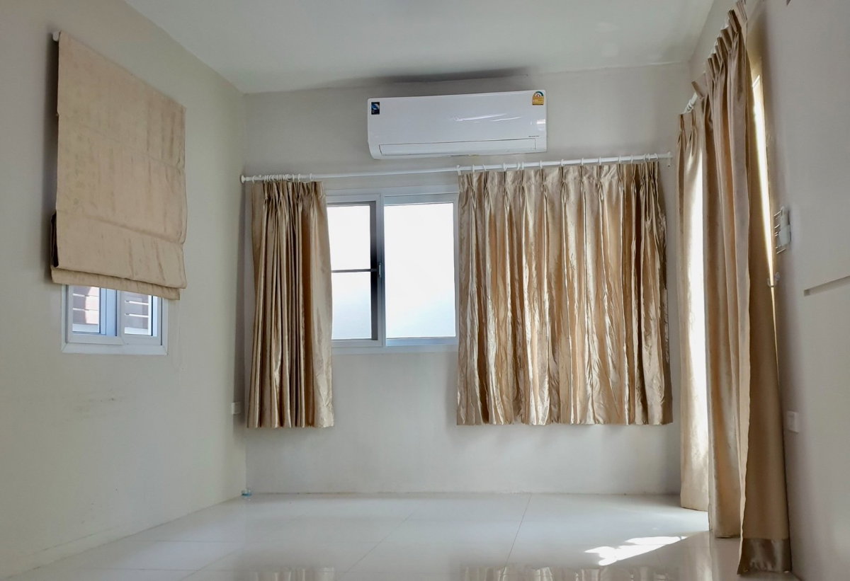รูป ขาย บ้านเดี่ยว มัณฑนา เลค วัชรพล 53 ตรว. บนพื้นที่ส่วนกลาง 50 ไร่ พร้อมทะเลสาบ - รูปที่ 2/14