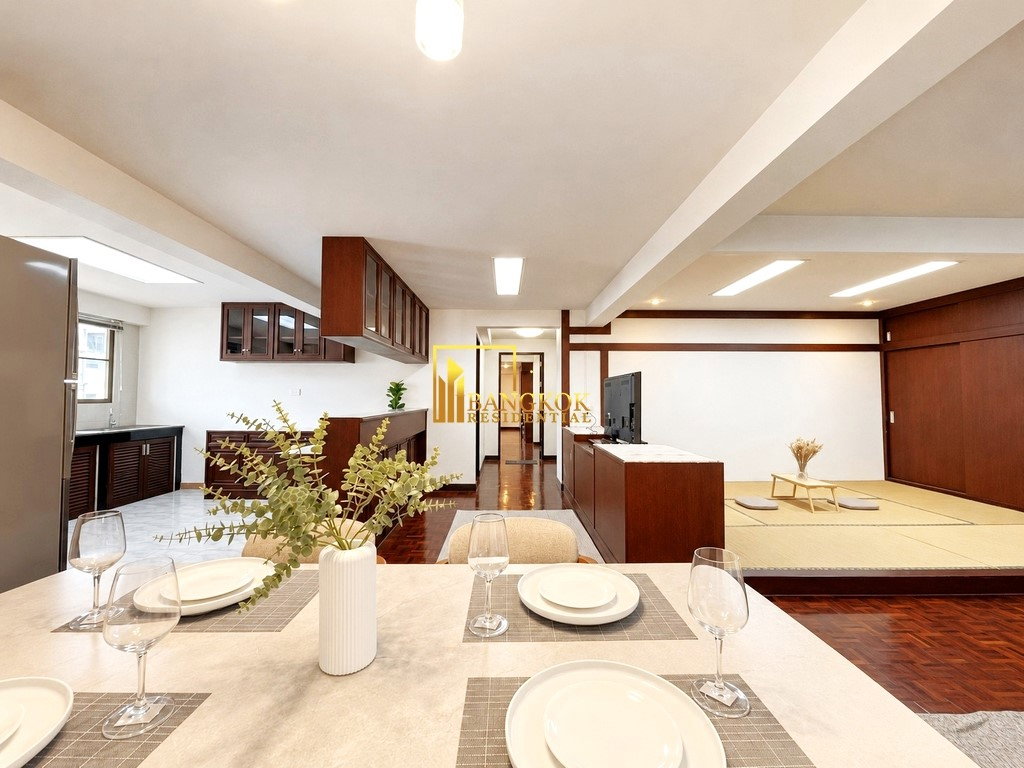 รูป Renovated 2 Bedroom Apartment For Rent in Thonglor Area - BR21477AP - รูปที่ 1/17