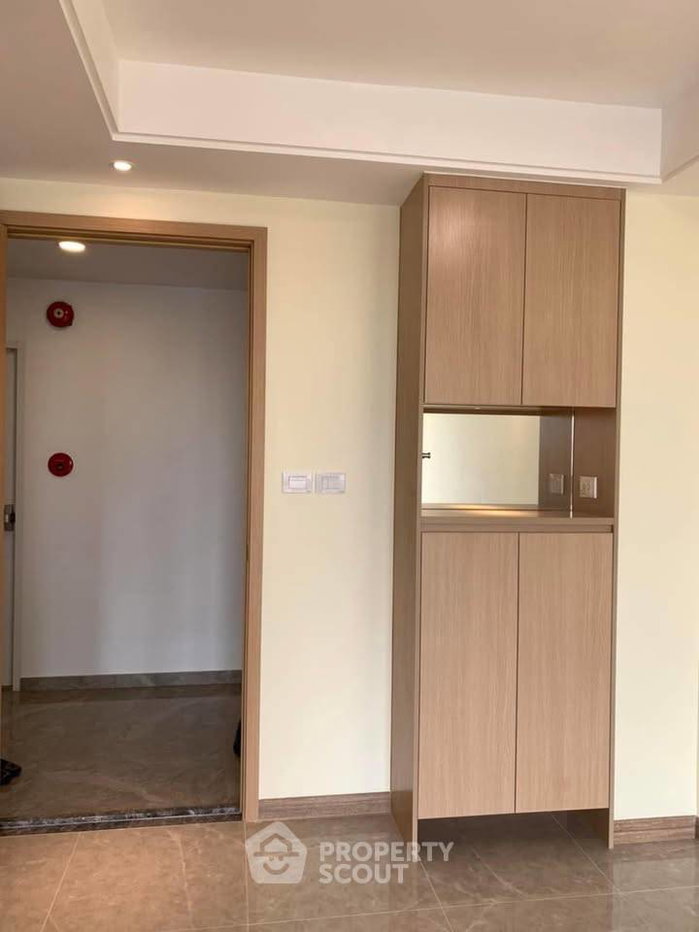 picture 1-BR Condo At Rhythm Sathorn-Narathiwas Near BTS Chong Nonsi (ID 3326892) - 5/6