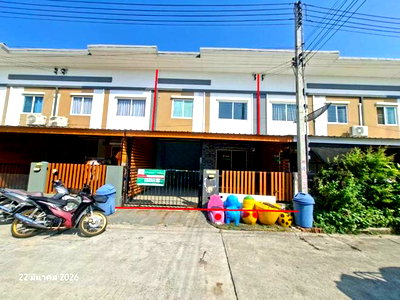 Townhouses for sale : TOWN HOUSE 17.6 Sq.w. Sam Phran Nakhon Pathom for 1.6M