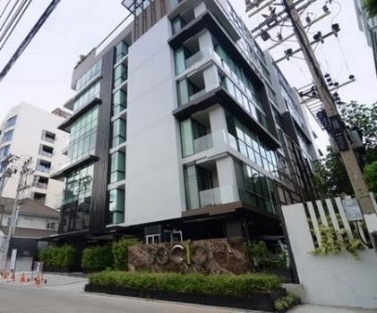 MN007992 | 1Bed | 1Bath | BTS Phloen Chit | 35sqm | THB 18,000/mo | Fl.5 — Socio Ruamrudee Bangkok