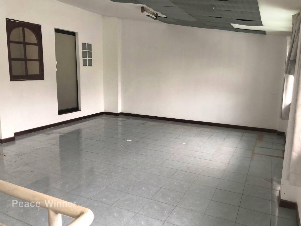 รูป เช่าบ้านแฝด 47 ตรว. หมู่บ้านรังสิยา อุดมสุข สะดวก ปลอดภัย ใกล้รถไฟฟ้า ร้านอาหารรายรอบ - รูปที่ 12/12