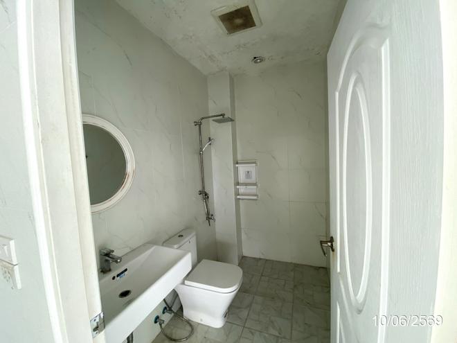 picture TOWN HOUSE 32.7 Sq.w. Muang Chon Buri Chonburi for 4.5M - 8/45