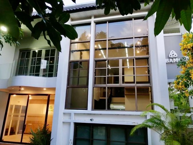 ให้เช่าบ้านเดี่ยว 6 ห้องนอน 450 ตร.ม. 100 ตร.ว. เขตวัฒนา