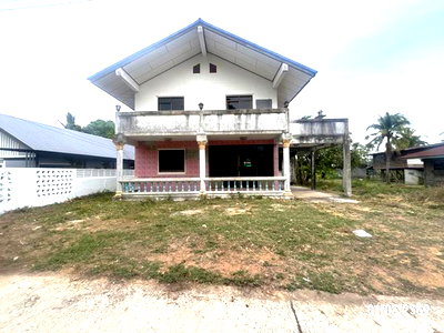 บ้านเดี่ยว สุรินทร์ : บ้านเดี่ยว 153 ตร.วา จอมพระ สุรินทร์ 1.1M