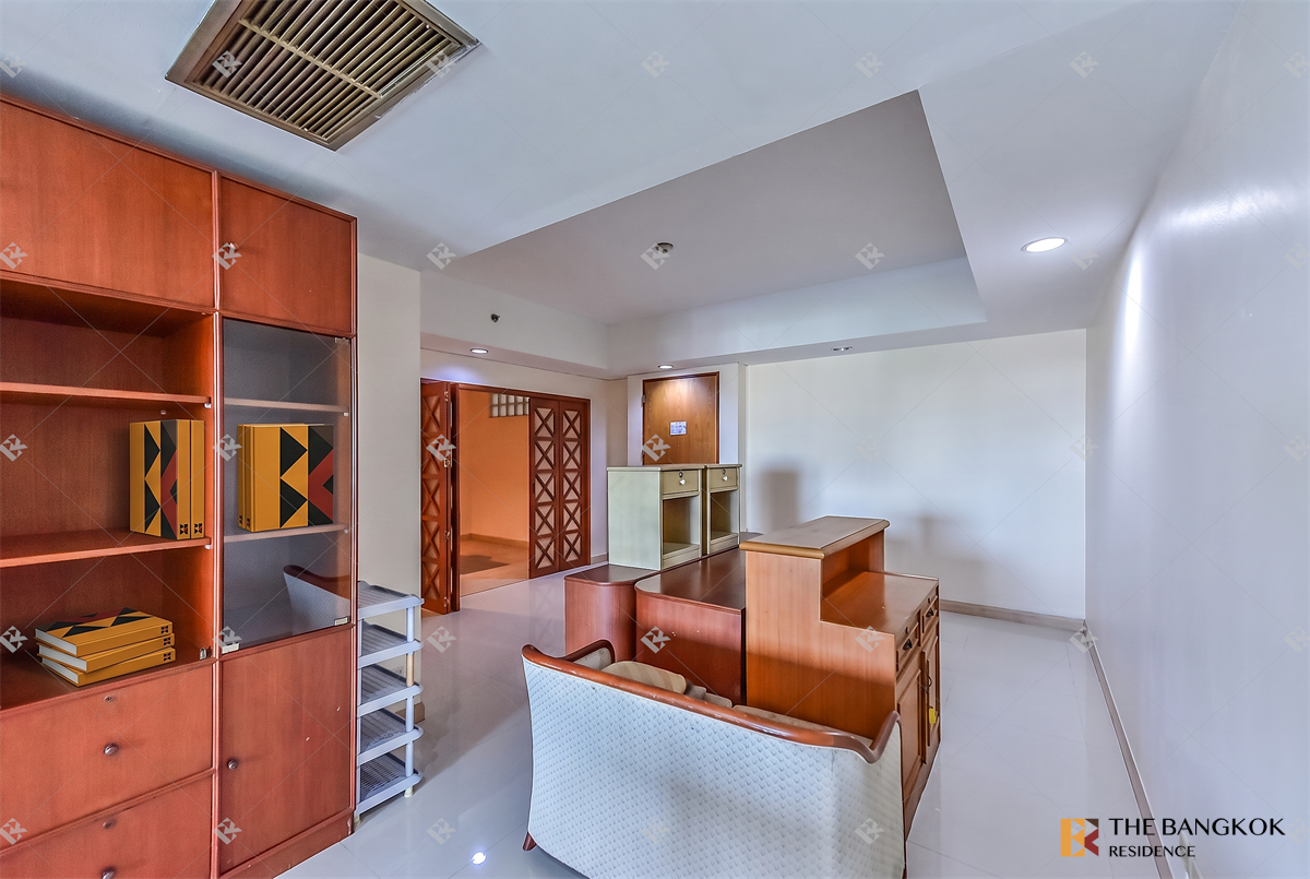 picture Baan Nonsi Room available, ready to move in - 8/10