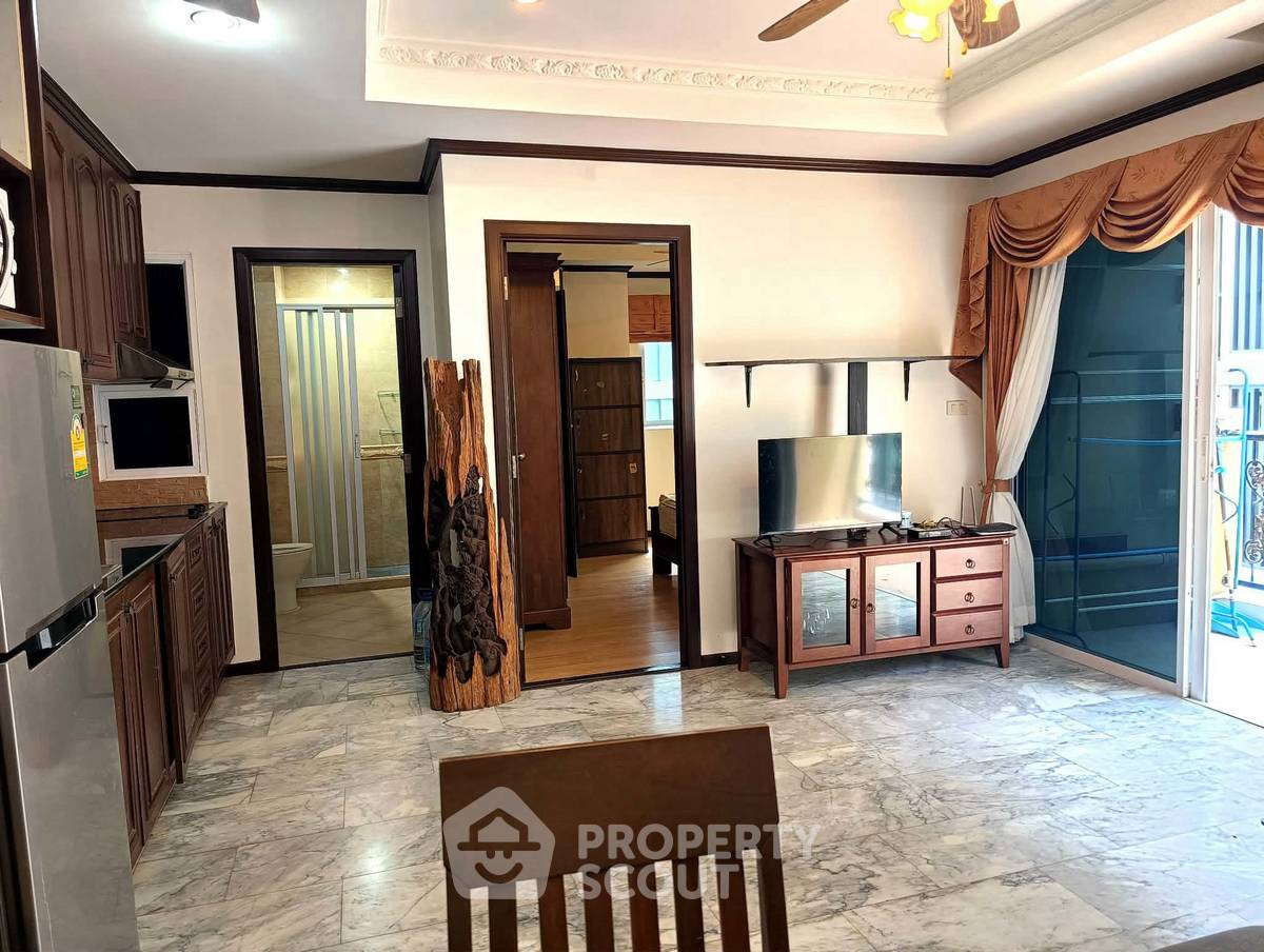 picture 1-BR Condo For Rent At Siam Oriental Twins Pratumnak (ID 3320524) - 8/15
