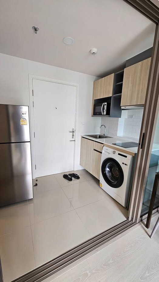 picture 🔥🔥 Beautiful unit, great location, price 13,980 Baht‼️ 🏡 For Rent: Phyll Phahol 34 - 5/10