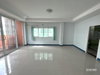 listing thumbnail image 32