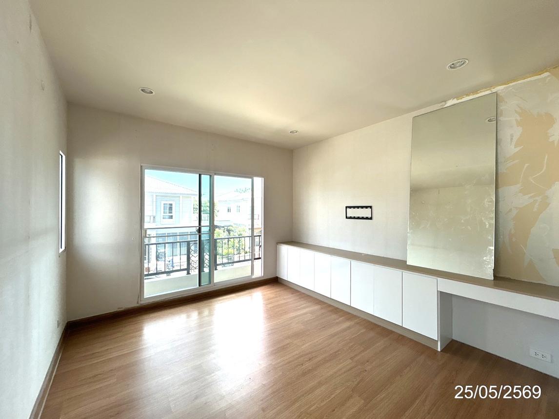 picture HOME 50.1 Sq.w. Bang Plee Samut Prakarn for 4.2M - 35/45