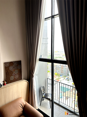 Condos for sale : ONYX Phaholyothin Condo in Central City at an Affordable Price near BTS Saphan Khwai