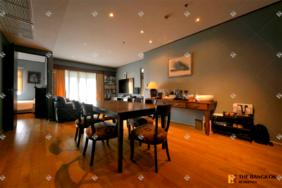 Condos for sale : The Madison Condominium Sukhumvit 41 near BTS Phrom Phong Premium Luxury Condo in Prime Location