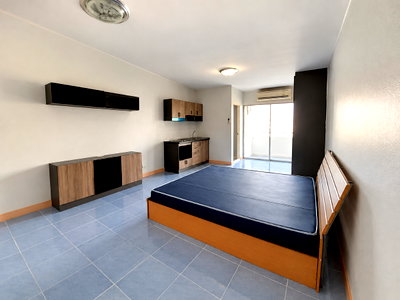 ขายคอนโด : 🔥 คอนโด 1 ห้องนอน ราคาไม่ถึงล้าน! 🏡 เปี่ยมรัก เรสซิเด้นซ์