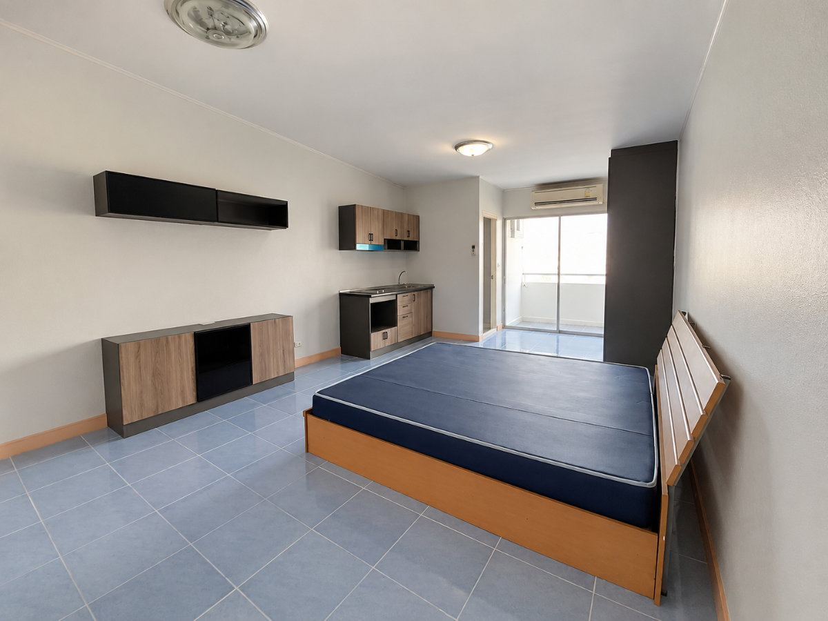 รูป 🔥 คอนโด 1 ห้องนอน ราคาไม่ถึงล้าน! 🏡 เปี่ยมรัก เรสซิเด้นซ์ - รูปที่ 1/9