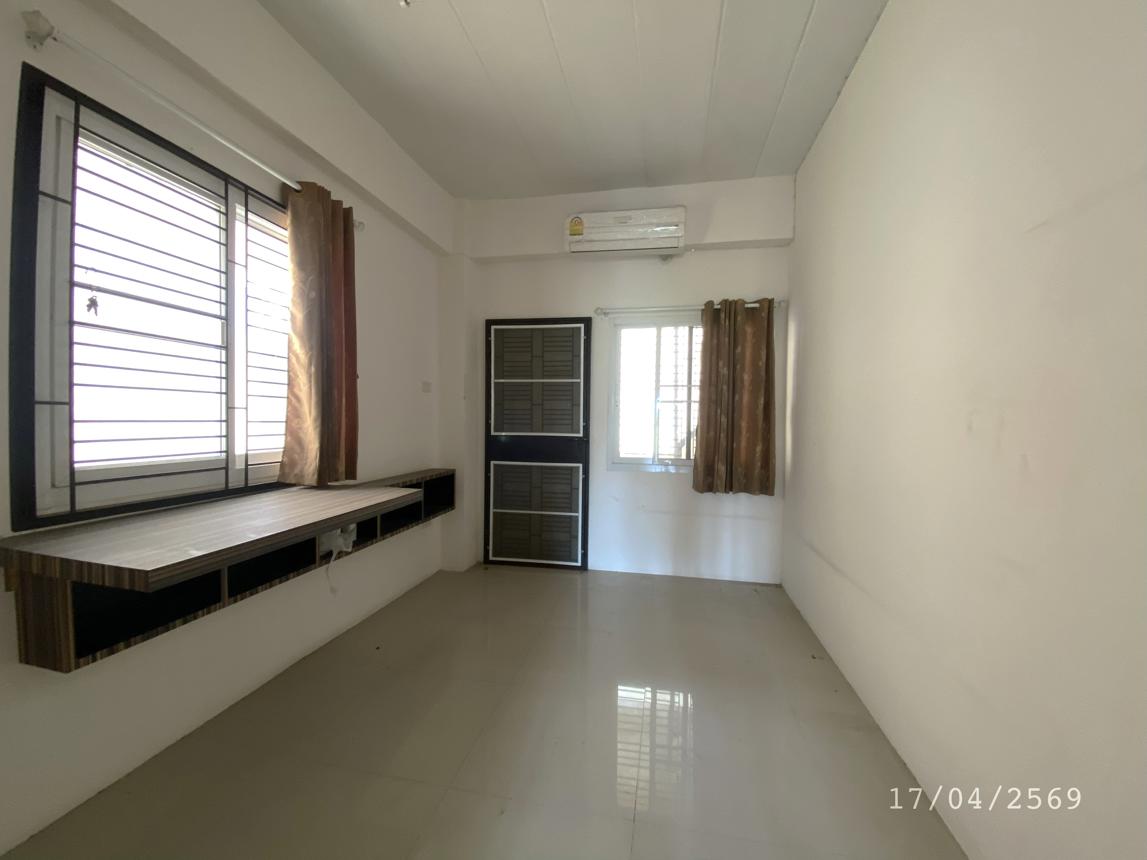 picture SHOP HOUSE 23 Sq.w. Muang Chon Buri Chonburi for 4.3M - 29/43