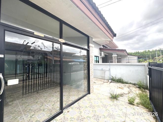 รูป ทาวน์เฮ้าส์ 28.7 ตร.วา บ้านสุขใจ สุขสบาย 5 ปลวกแดง ระยอง 1.4M - รูปที่ 2/33