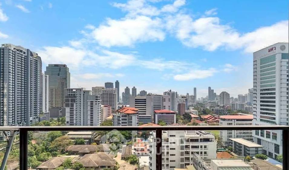 picture High-Floor 2-BR At The Lofts Asoke Near MRT Phetchaburi (ID 3030887) - 3/9