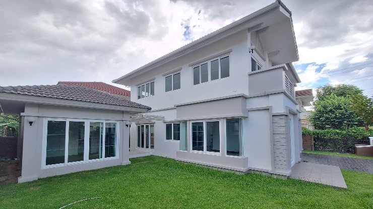 รูป ขายบ้านโครงการวรารมย์เจริญเมือง (เชียงใหม่-สันกำแพง) เนื้อที่ 81 ตร.ว 3 นอน 1 ห้องทำงาน 5 น้ำ 2 จอด ราคา 4.99 ล้านบาท (ฟรีค่าใช้จ่าย) - รูปที่ 5/38