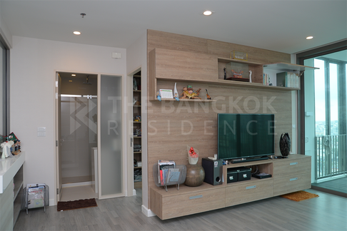 The Room BTS Wongwianyai Best Location Condo for City Dwellers near BTS Wongwian Yai