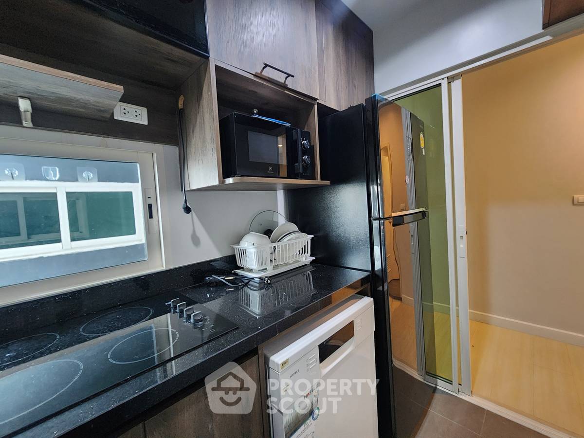 picture 3-BR Condo at Metro Sky Wutthakat near BTS Wutthakat (ID 3026466) - 7/18