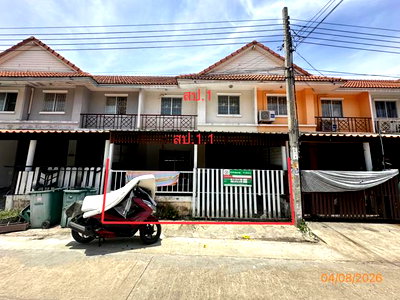 Townhouses for sale Samut Prakarn : TOWN HOUSE 18 Sq.w. Phra Samut Jadee Samut Prakarn for 1.1M