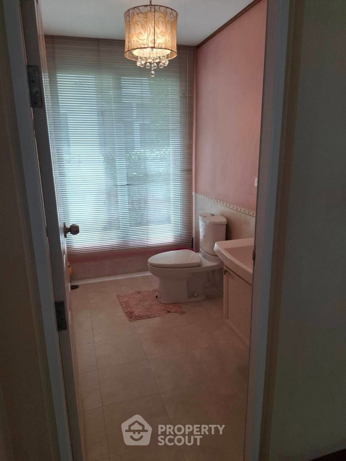 picture 3-BR House in Khlong Thanon (ID 3328707) - 15/16
