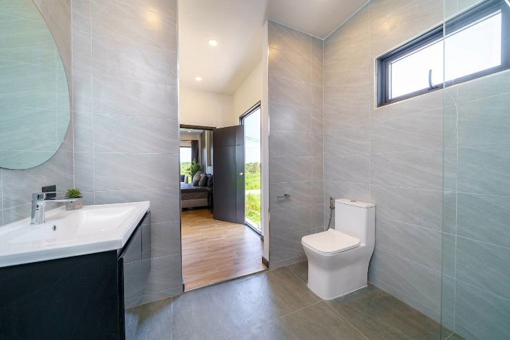 รูป ขายบ้านเดี่ยว 2 ชั้น 4 ห้องนอนพร้อมสระว่ายน้ำ มาบประชัน พัทยา
9,600,000.-
 - รูปที่ 27/37