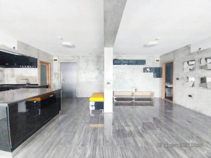 CONDO 95.12 Sq.m. Huai Khwang Bangkok for 5.8M