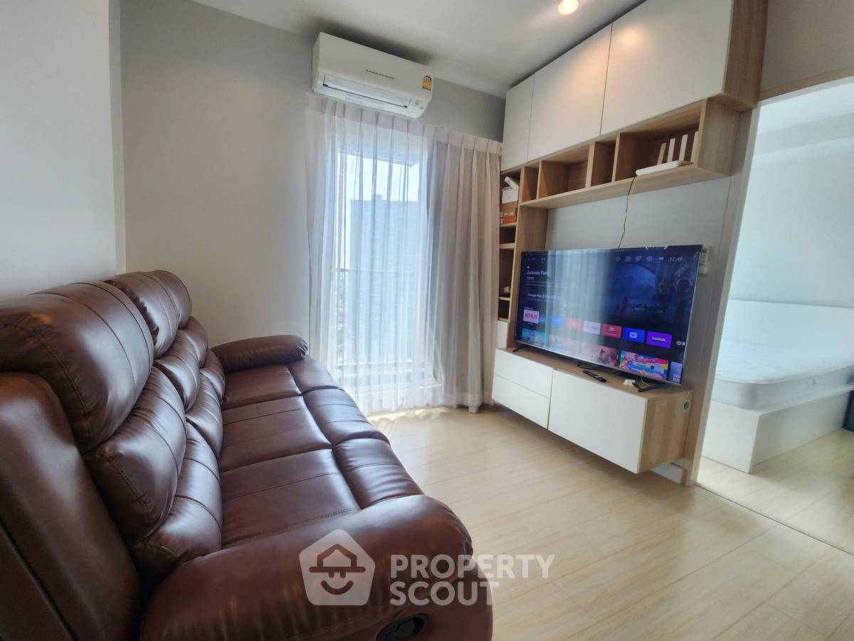 picture 3-BR Condo at Metro Sky Wutthakat near BTS Wutthakat (ID 3026466) - 3/18