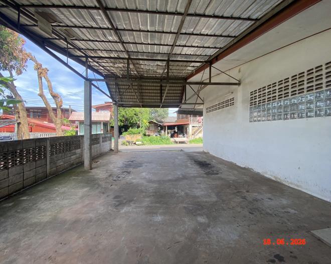 รูป บ้านเดี่ยว 146 ตร.วา เมืองสกลนคร สกลนคร 3.8M - รูปที่ 11/47
