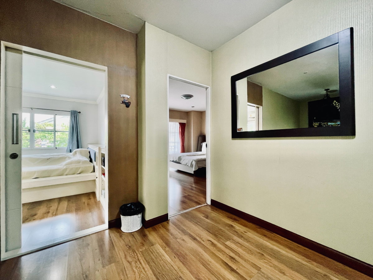 รูป ขายบ้านเดี่ยว หมู่บ้านสกุลธร วัชรพล 2/3 ขนาด 55.5 ตร.ว. ใกล้ถนนตัดใหม่! รีโนเวทใหม่ทั้งหลัง - รูปที่ 13/25