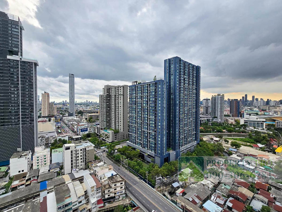 รูป ขาย คอนโด ยู ดีไลท์ แอท อ่อนนุช สเตชั่น แบบ 1 ห้องนอน 60 ตรม ชั้นสูง ห้องใหญ่ เฟอร์นิเจอร์ Built in ใกล้ BTS อ่อนนุช ปรีดี พนมยงค์ : MJ26S-013 - รูปที่ 15/19