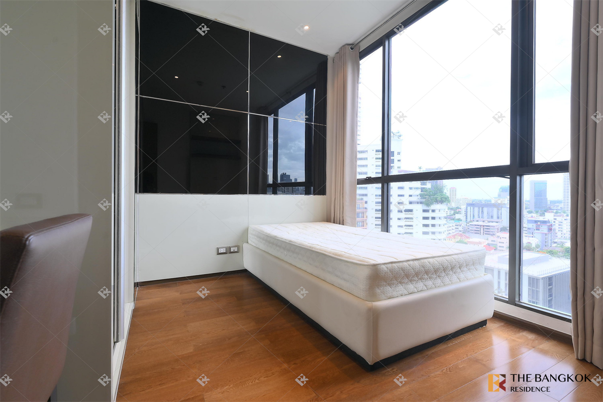 picture The Address Sukhumvit 28 near BTS Phrom Phong Price better than expected!! - 5/10