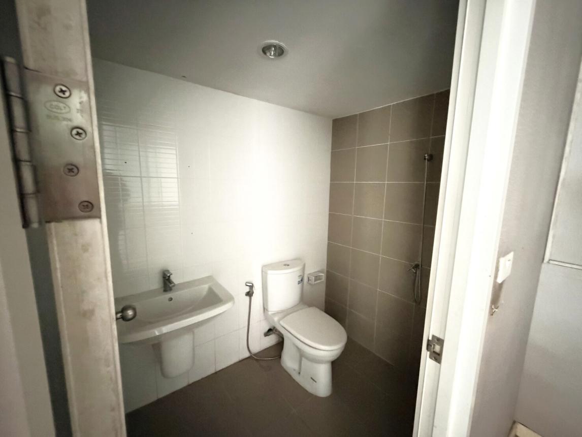 picture TOWN HOUSE 38.6 Sq.w. Muang Pathum Thani Pathumthani for 2.5M - 29/45