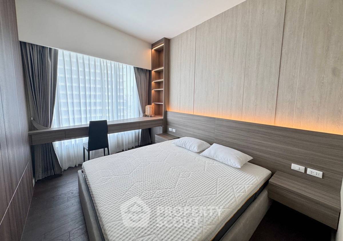 picture 30th-Floor 2-BR The Saint Residences 100m To MRT Phahon Yothin (ID 3270353) - 3/9