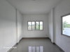listing thumbnail image 33