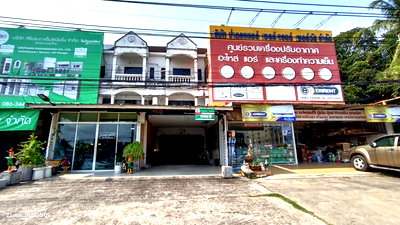 Shophouses for sale Chao Fah Tawan Tok Road Phuket : SHOP HOUSE 25.6 Sq.w. Muang Phuket Phuket for 5.6M