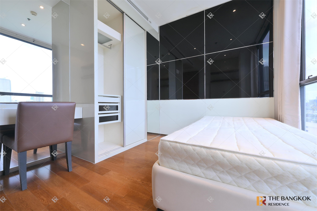 picture The Address Sukhumvit 28 near BTS Phrom Phong Price better than expected!! - 6/10
